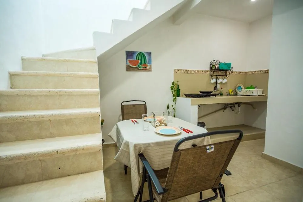 Guest house Rooms Playa Del Carmen 400Mts Playa